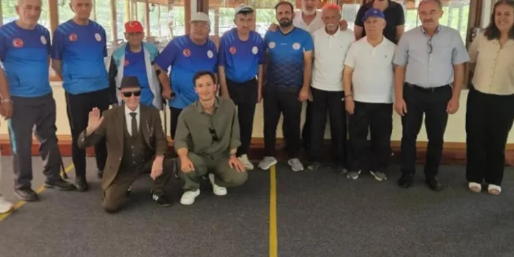 Huzurevi sakinleri bocce liginde Eskişehir deplasmanına çıktı