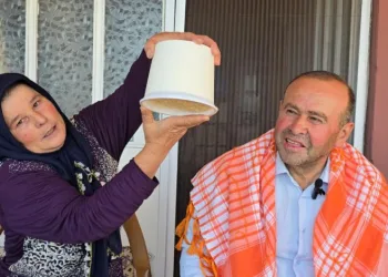 Yanık kokusu ve sert kıvamıyla Tavas yoğurdu damaklarda iz bırakıyor