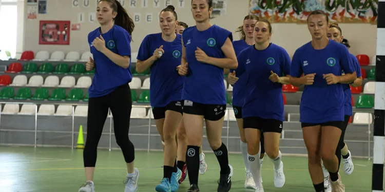 Bursa Büyükşehir Belediyespor Kadın Hentbol Takımı’nda kadro yapılanmasını tamamladı