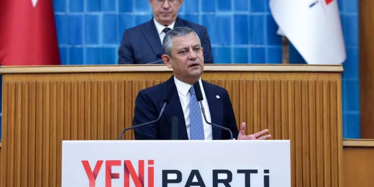 YENİ Parti ve CHP’de 2 kritik istifa