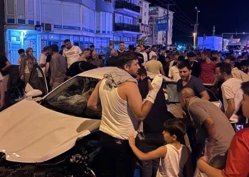 Bursa’da kırmızı ışık ihlali facia getirdi : 1’i ağır 5 yaralı