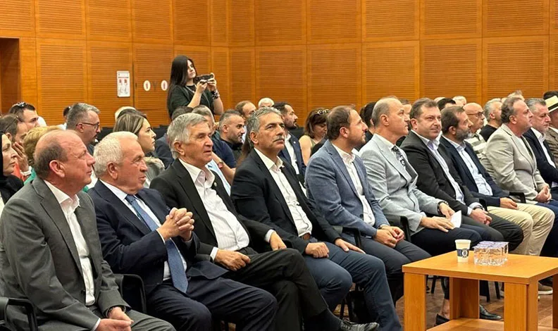 Bursa Artvin Vakfı’nda Demirci güven tazeledi