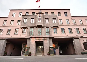 MSB’den Yunanistan’a Meis uyarısı: Fiili duruma müsamaha gösterilmeyecek