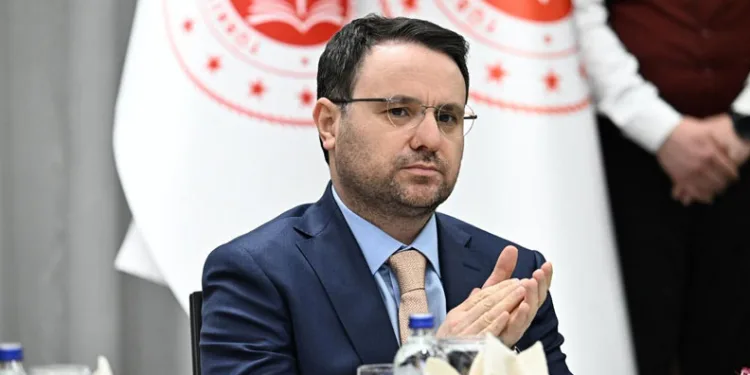 Bakan Gürlek duyurdu: Fon yönetiminden 4 kişi tutuklandı