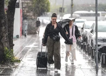 İki günlük kış geliyor! Sıcaklıklar sert düşecek, montlarınızı hazırlayın