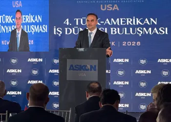 “Bugünün Türkiye’si dünyanın en büyük 11. savunma sanayi ihracatçısı”