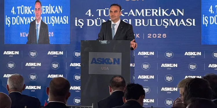“Bugünün Türkiye’si dünyanın en büyük 11. savunma sanayi ihracatçısı”