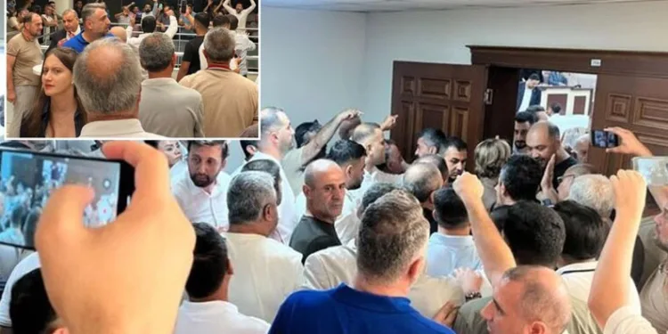 Yüreğir Belediyesi mahkeme kararıyla AK Parti’ye geçti!