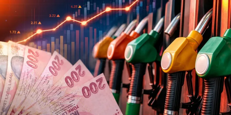 Akaryakıtta 1 Ekim alarmı: Benzine 12,48 TL zam gelebilir