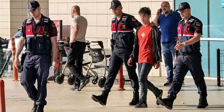 15 yaşındaki çocuğu darbeden şüpheli tutuklandı