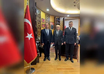 MHP Bursa’da bayrağı Mehmet Emin Özcanbaz devralıyor