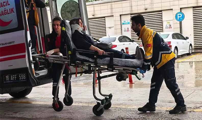 İnegöl’de zincirleme kaza: 2 yaralı