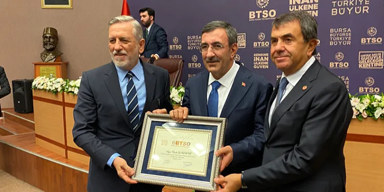 Bursa’da 210 milyon dolarlık Lojistik Park’ın temeli atıldı
