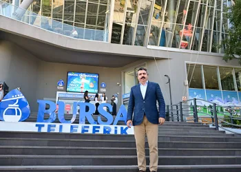 Yıldırım’da kadın ve çocuklara teleferik keyfi