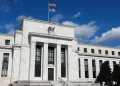 Fed faizi 25 baz puan artırdı! Oran yüzde 3,75-4,00 oldu