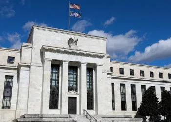 Fed faizi 25 baz puan artırdı! Oran yüzde 3,75-4,00 oldu
