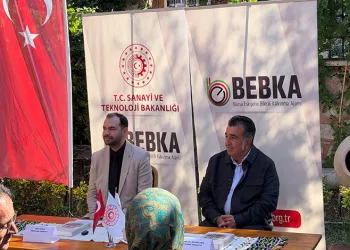 Bursa’da pasaj sahibinden ilginç çözüm