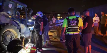 İznik’te tır, traktöre arkadan çarptı: 1 ölü