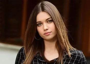 Ünlülere uyuşturucu soruşturması: Afra Saraçoğlu gözaltına alındı