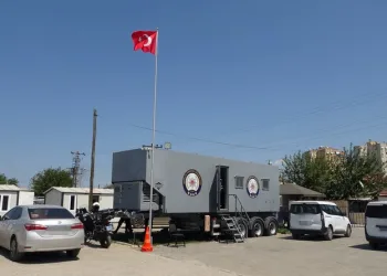Madde bağımlılarının sokakta sopalarla kovalandığı mahallede huzur ve güven ortamına doğru