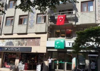 Madde bağımlılarının sokakta sopalarla kovalandığı mahallede huzur ve güven ortamına doğru