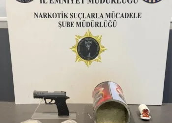 Madde bağımlılarının sokakta sopalarla kovalandığı mahallede huzur ve güven ortamına doğru