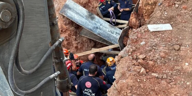 Alsu gemisinin kaza sonrası manevraları böyle görüntülendi