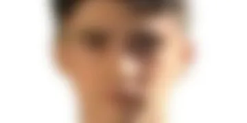 Balkonda çıkan yangın eve sıçramadan söndürüldü