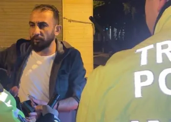 Kaza sonrası aracı bırakıp kaçtılar