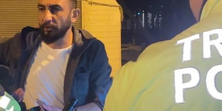 Kaza sonrası aracı bırakıp kaçtılar