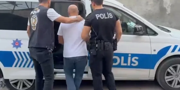 Okulların ilk gününde jandarmadan servis araçlarına sıkı denetim