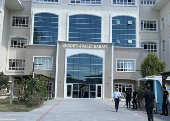 Okulların ilk gününde jandarmadan servis araçlarına sıkı denetim