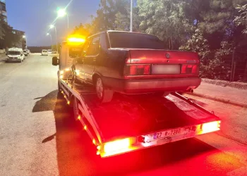 Okulların ilk gününde jandarmadan servis araçlarına sıkı denetim