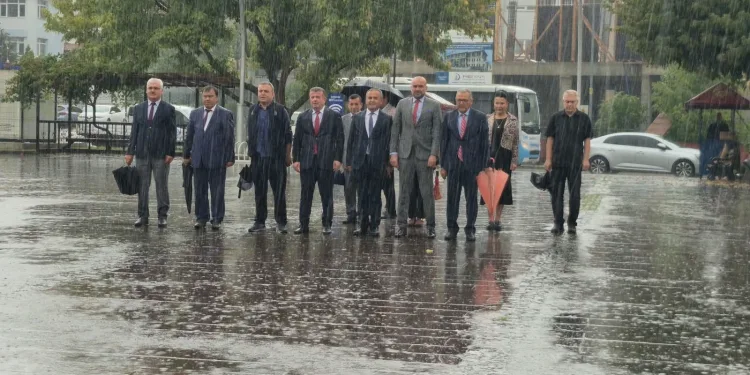 Okulların ilk gününde jandarmadan servis araçlarına sıkı denetim