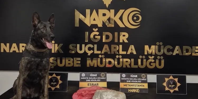 Okulların ilk gününde jandarmadan servis araçlarına sıkı denetim