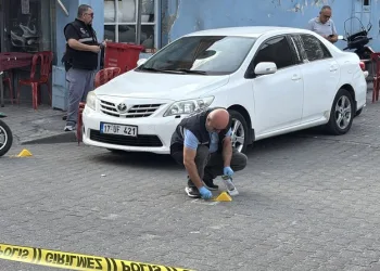 Burdur’da motosiklet ile scooter çarpıştı: 1 yaralı