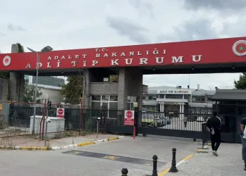 Burdur’da motosiklet ile scooter çarpıştı: 1 yaralı