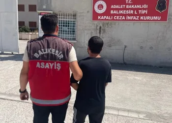 Burdur’da motosiklet ile scooter çarpıştı: 1 yaralı