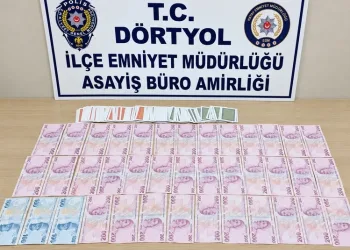 Burdur’da motosiklet ile scooter çarpıştı: 1 yaralı