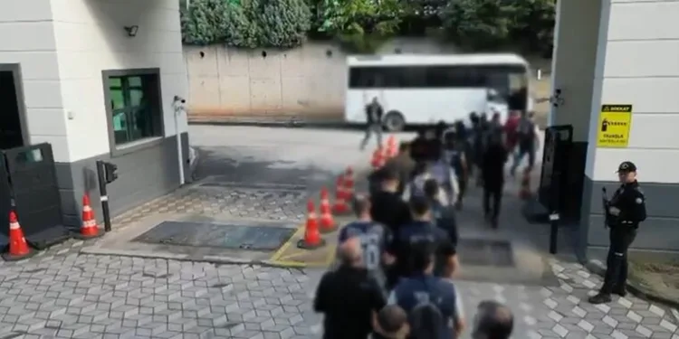 460 milyon liralık para aktarımı olan suç örgütüne dev operasyon