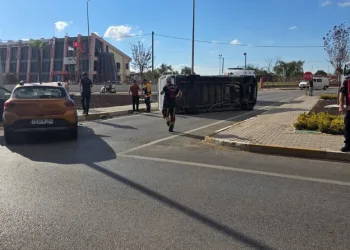 Malatya’da tarım işçilerini taşıyan minibüs devrildi