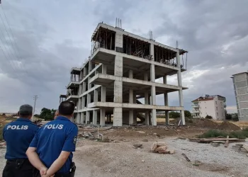 Malatya’da tarım işçilerini taşıyan minibüs devrildi