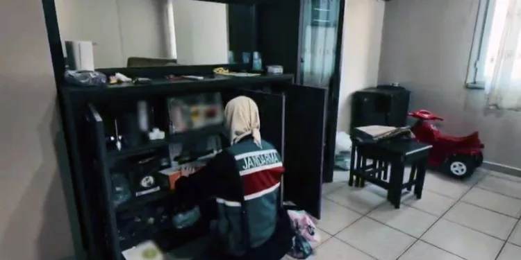 Malatya’da tarım işçilerini taşıyan minibüs devrildi