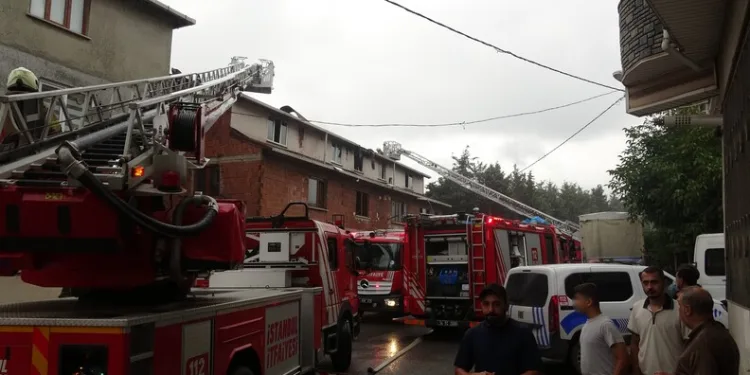 Malatya’da tarım işçilerini taşıyan minibüs devrildi