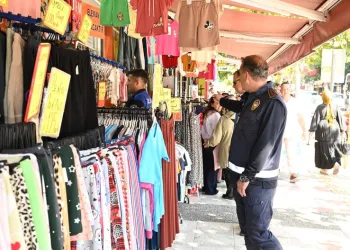 Depo görünümlü alana kenevir eken şüpheli yakalandı