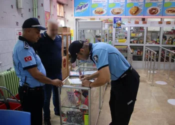 Hayvanları belgesiz sevk edenlere yasal işlem uygulandı