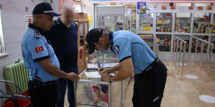 Hayvanları belgesiz sevk edenlere yasal işlem uygulandı