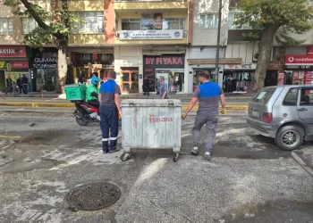 Patlamaların yaşandığı çöp konteynerinde bu defa da yangın çıktı