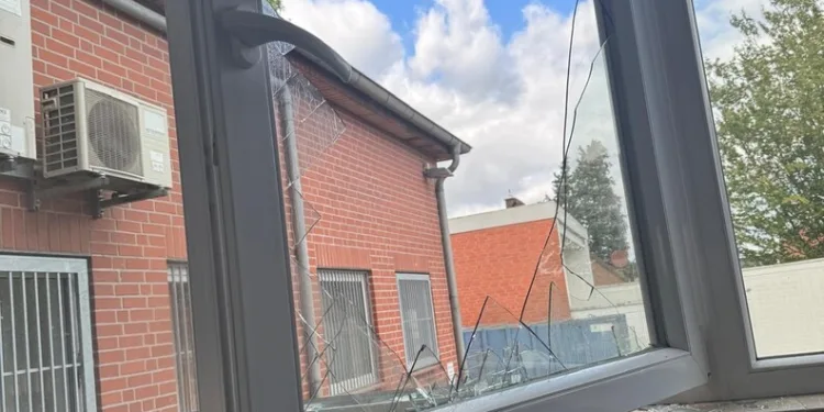 Patlamaların yaşandığı çöp konteynerinde bu defa da yangın çıktı