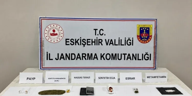 Patlamaların yaşandığı çöp konteynerinde bu defa da yangın çıktı